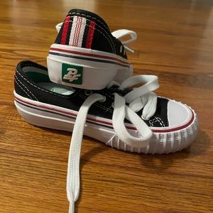 Kids shoes